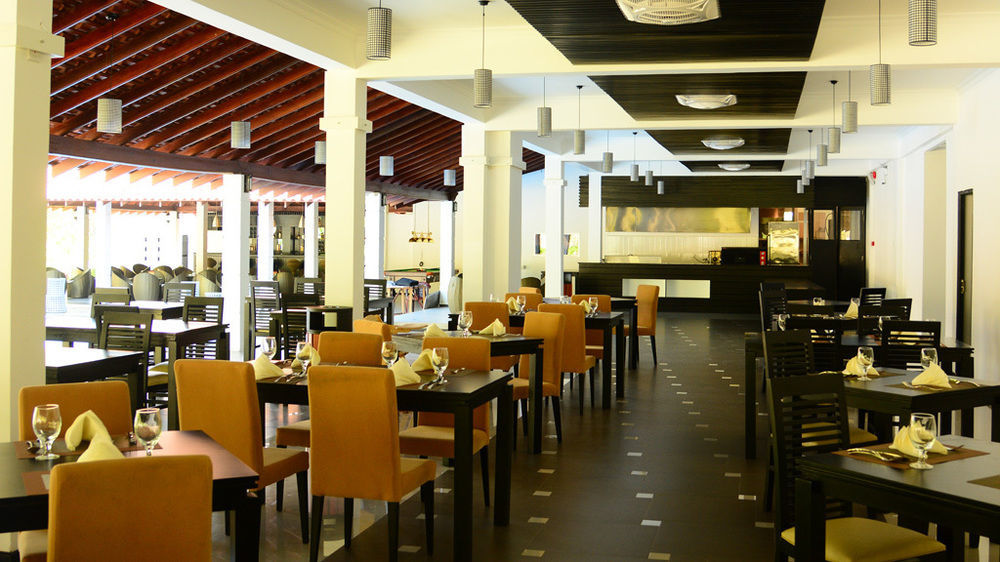 The Covanro Airport Hotel - Katunayake Gampaha Ngoại thất bức ảnh