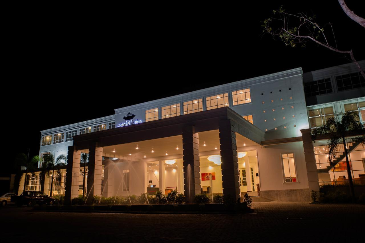 The Covanro Airport Hotel - Katunayake Gampaha Ngoại thất bức ảnh
