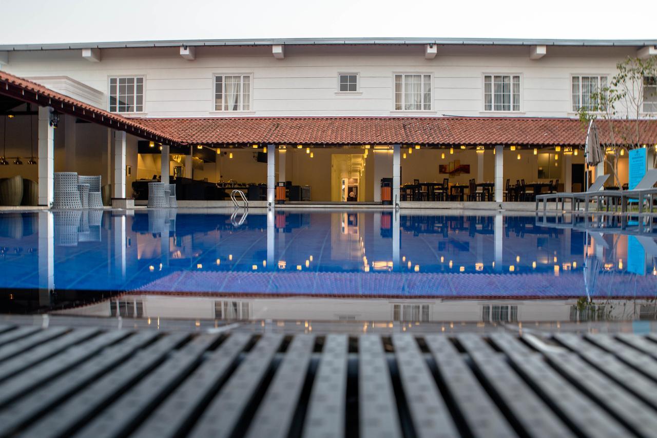 The Covanro Airport Hotel - Katunayake Gampaha Ngoại thất bức ảnh