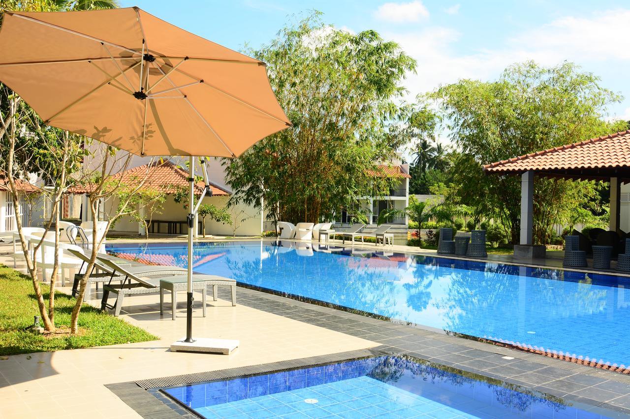 The Covanro Airport Hotel - Katunayake Gampaha Ngoại thất bức ảnh